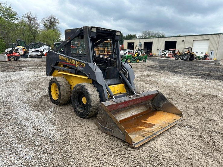 new-holland-ls170-image-6