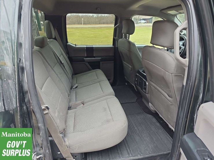 2015-ford-f150-image-28