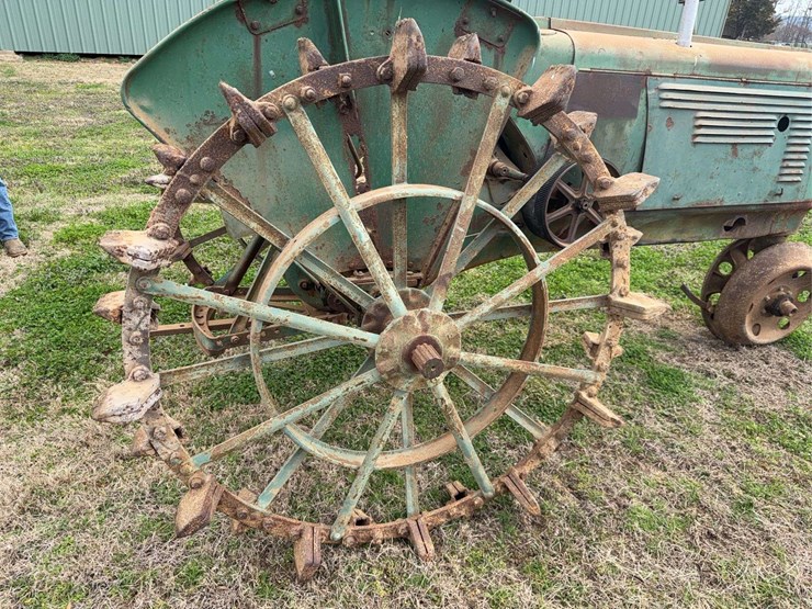 farmall-f-20-image-54