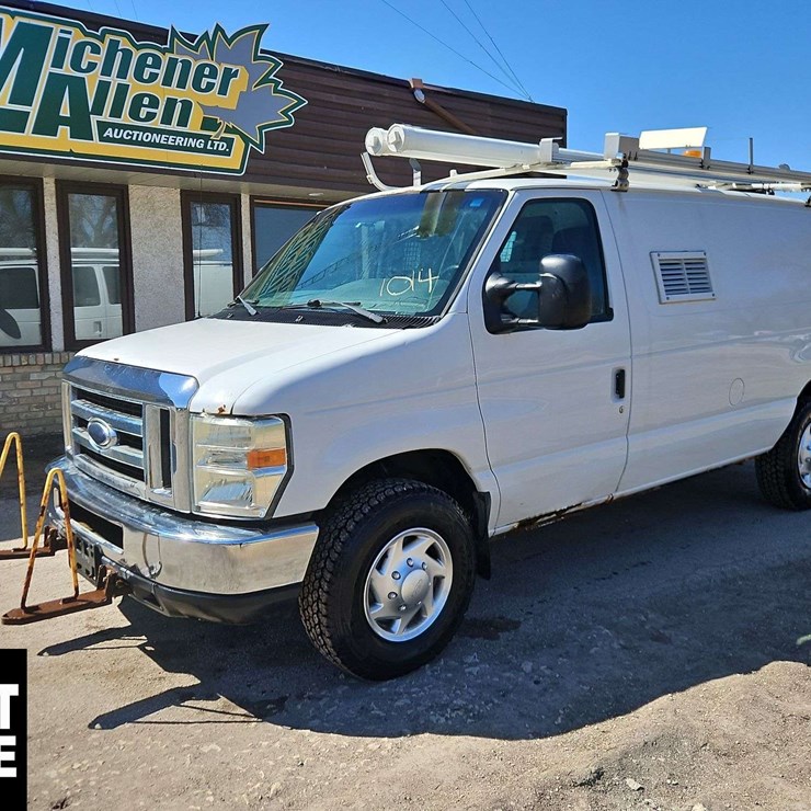 2010 FORD CARGO