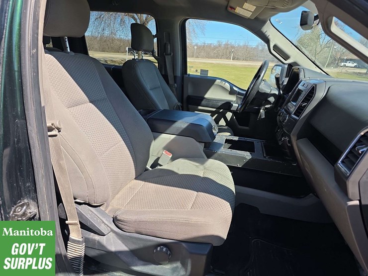 2015-ford-f150-xlt-image-31
