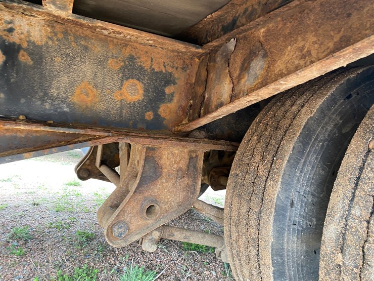 #361-•-2013-towmaster-34'-equipment-tag-trailer-(title-in-delay)-(nitke-yard--mosinee,-wi)-image-25
