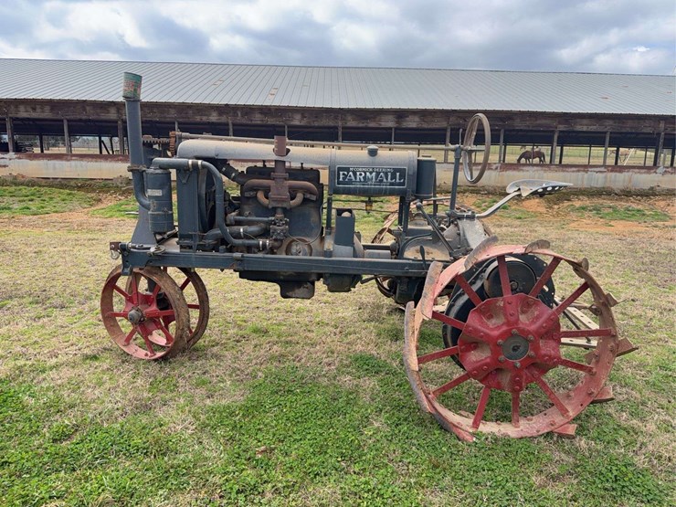 farmall-f-20-image-2