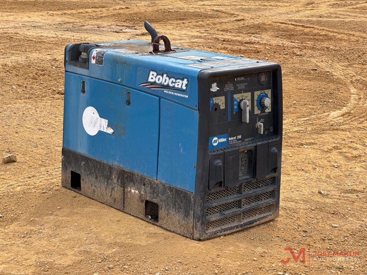 miller-bobcat-250-welder/generator-image-1
