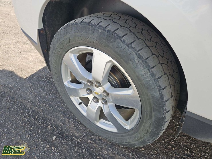 2017-chevrolet-traverse-image-17