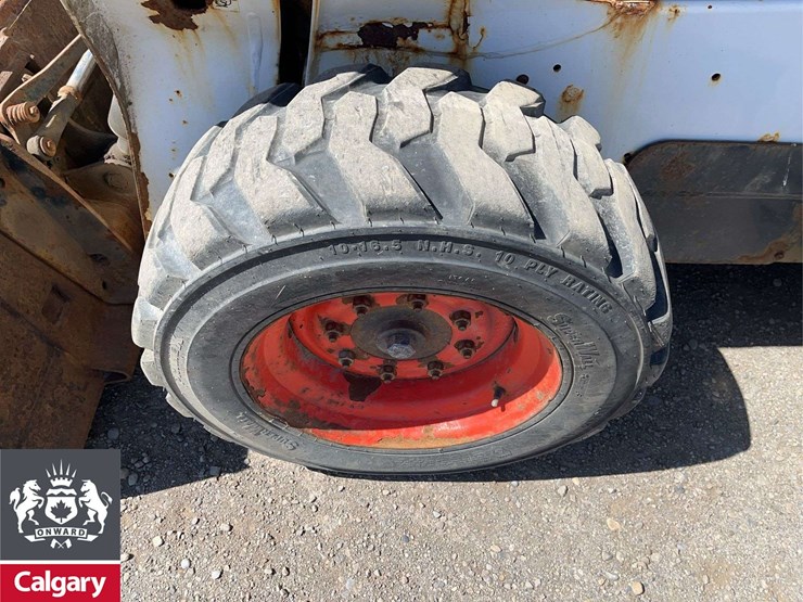 2014-bobcat-s590-image-9