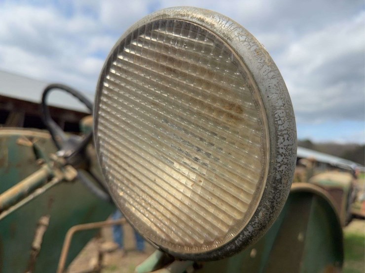 farmall-f-20-image-48