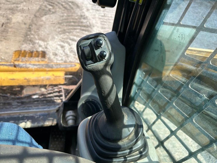 caterpillar-299c-image-20