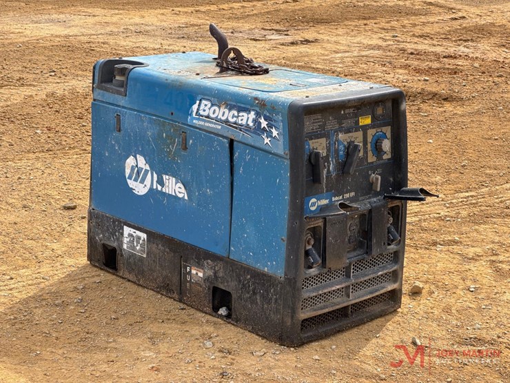 miller-bobcat-250-welder/generator-image-1