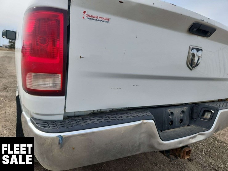 2013-dodge-2500-image-42