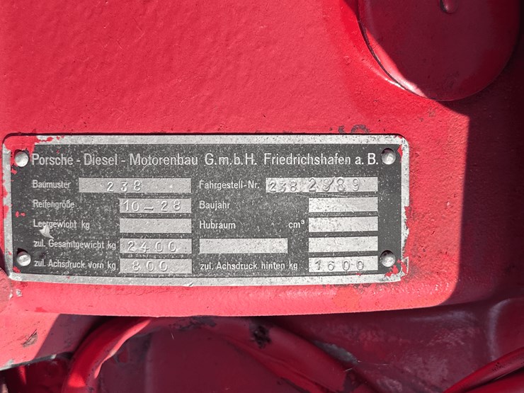 porsche-238-standard-star-image-55