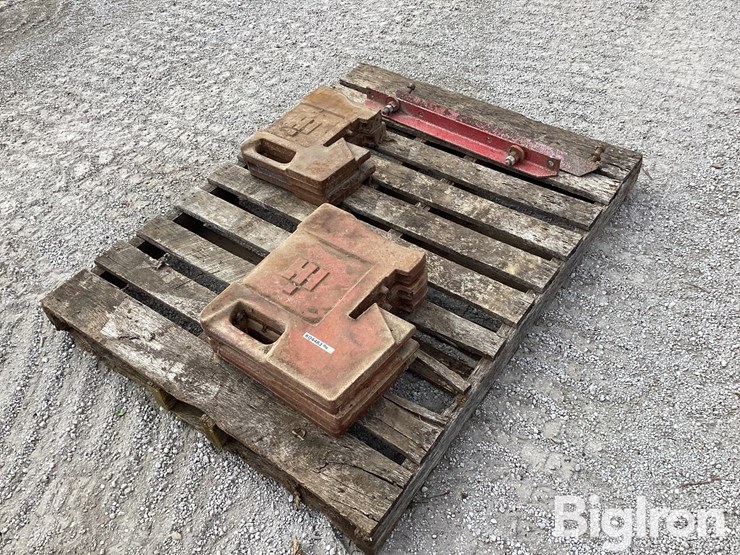 international-front-tractor-weights-image-1