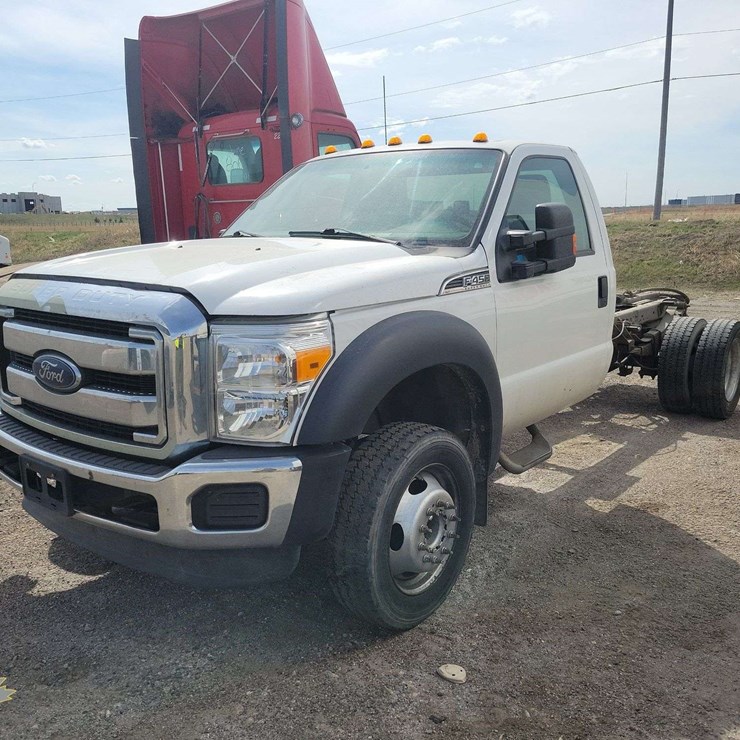 2012 FORD F450