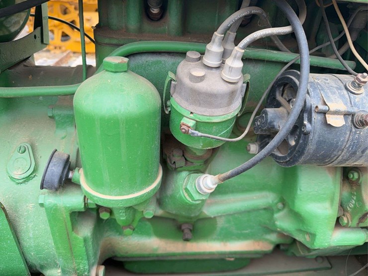 john-deere-420-image-30