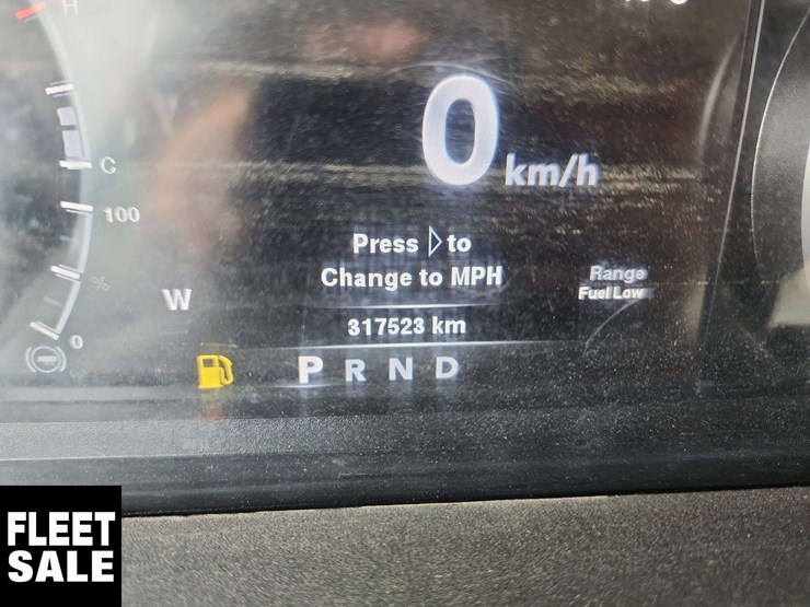 2013-dodge-2500-image-18