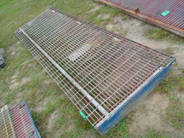 3'-x-9-1/2'-catwalk-material-image-1