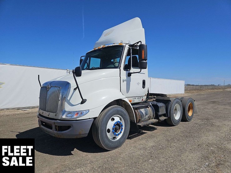 2004-international-transtar-8600-image-1