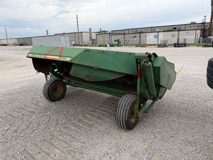 john-deere-1209-image-4