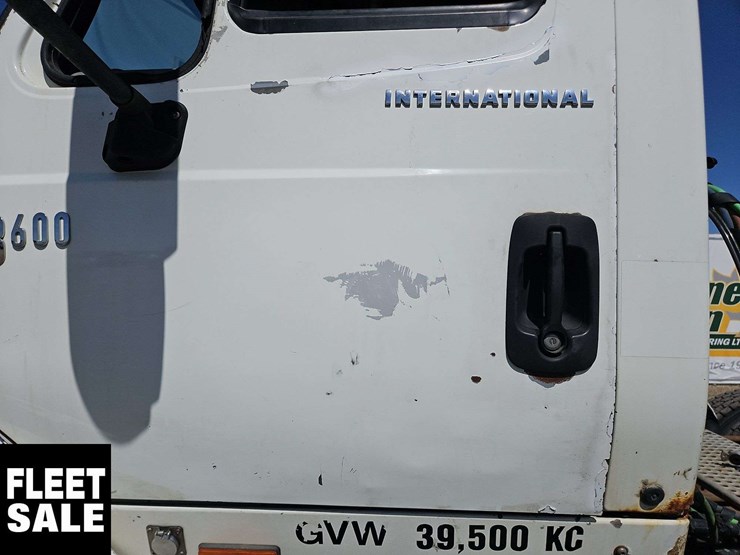 2004-international-transtar-8600-image-10