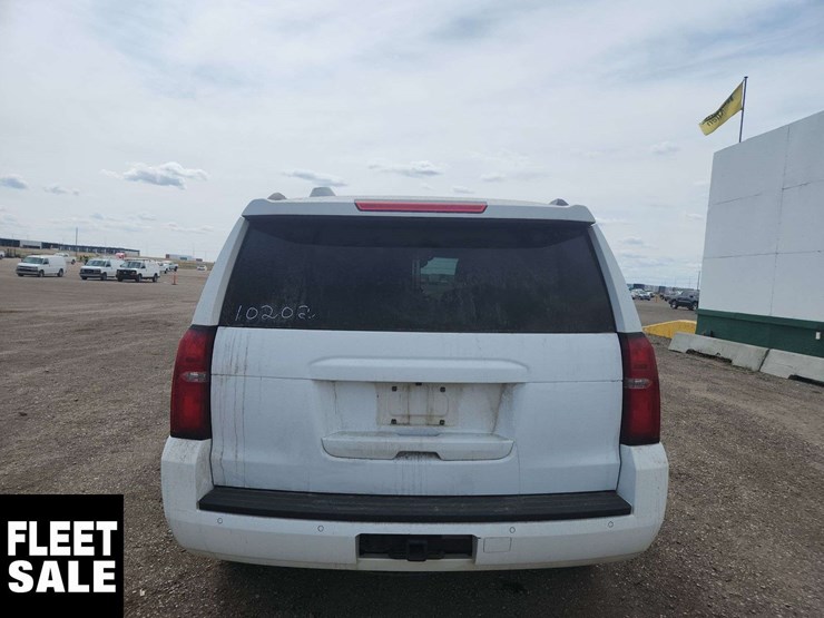 2018-chevrolet-tahoe-image-4