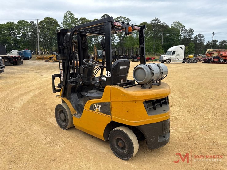 caterpillar-gp25n-image-3