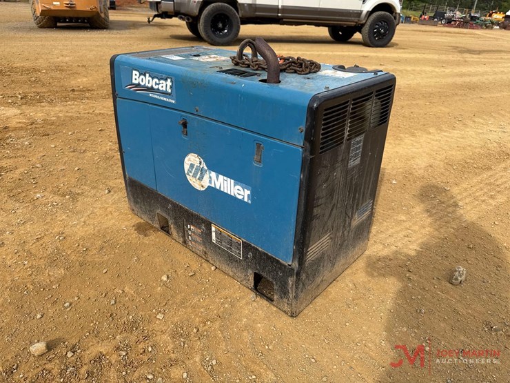 miller-bobcat-225-welder/generator-image-3