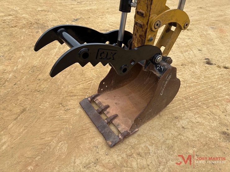 2023-caterpillar-306-cr-image-9
