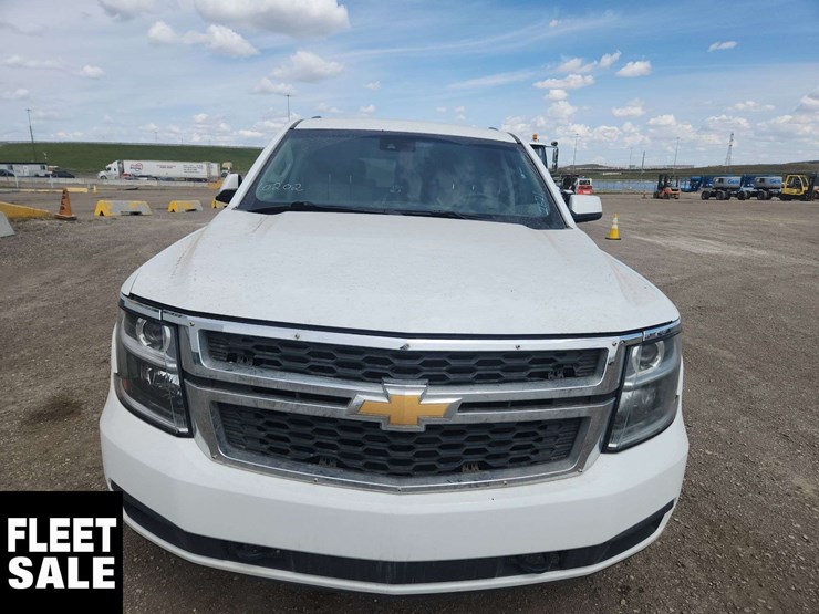 2018-chevrolet-tahoe-image-8