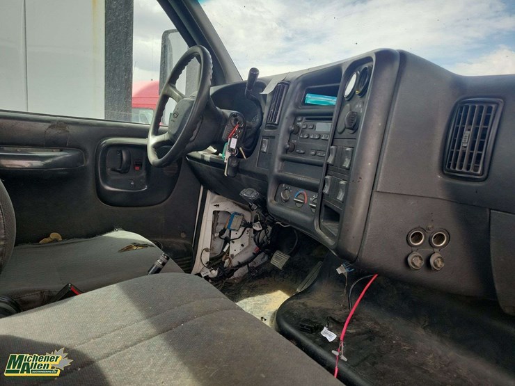 2006-chevrolet-kodiak-c5500-image-27