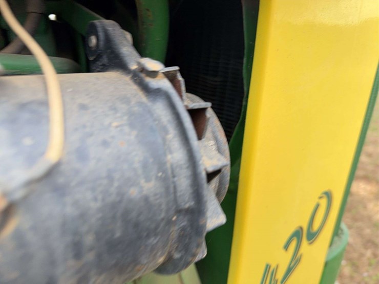 john-deere-420-image-28