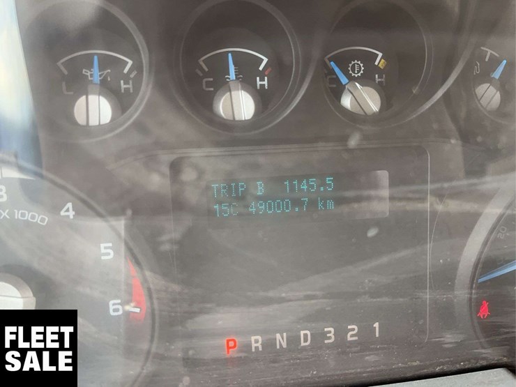 2011-ford-f550-image-29