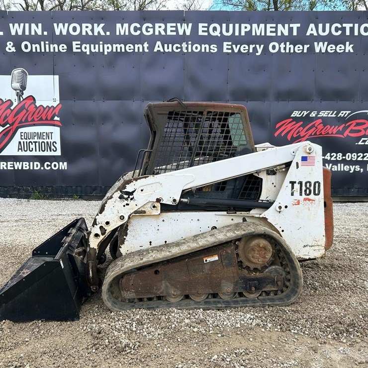 BOBCAT T180
