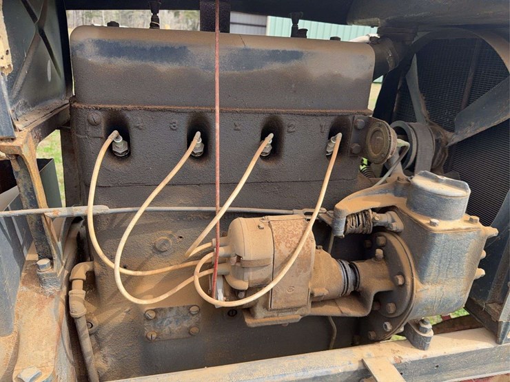 farmall-f-20-image-27