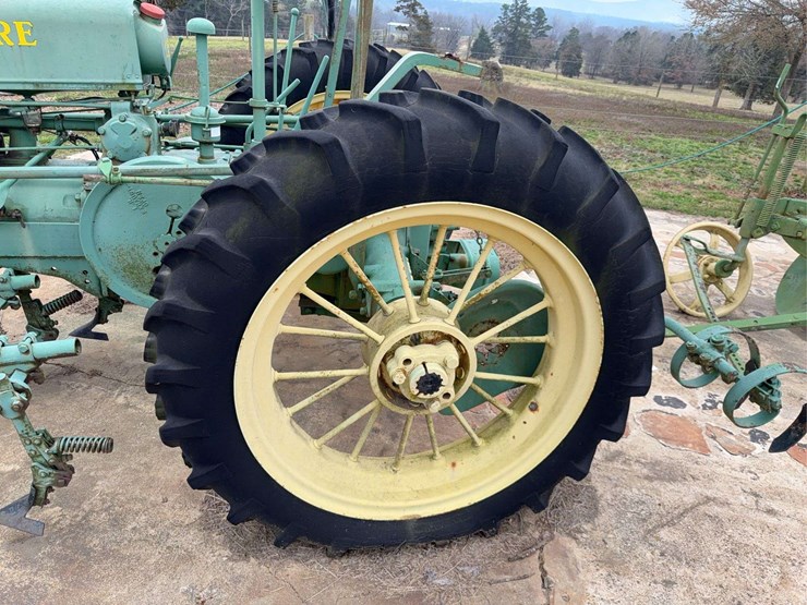 john-deere-a-image-11