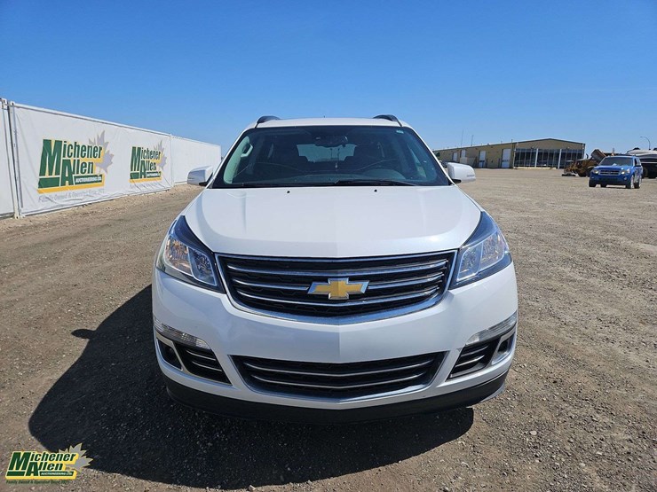2017-chevrolet-traverse-image-6