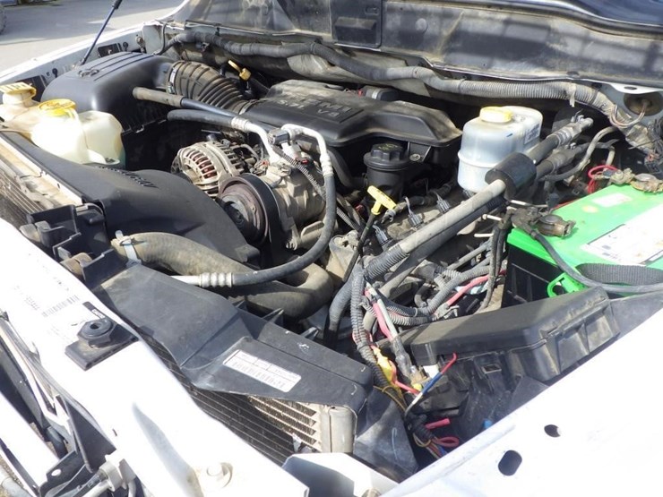 2008-dodge-ram-3500-image-11