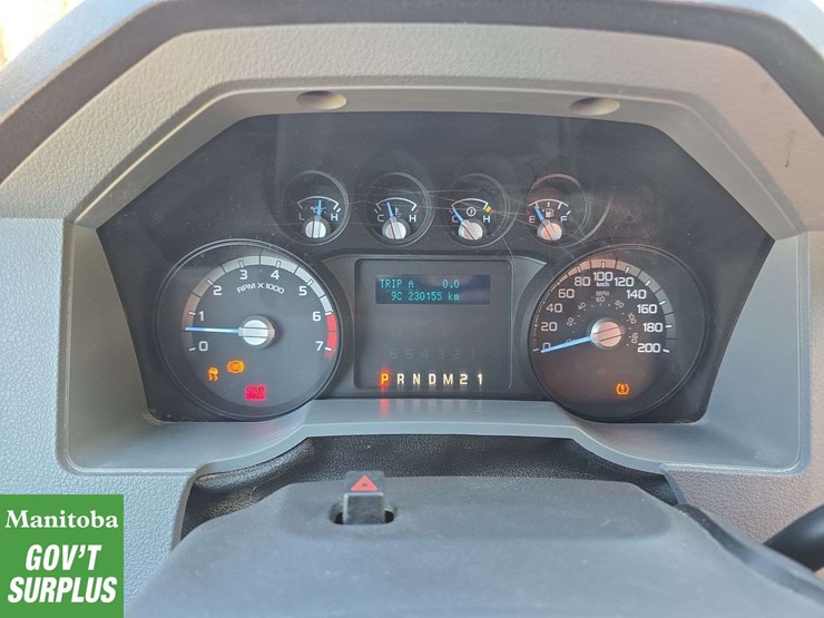 2011-ford-f350-image-21