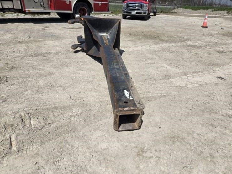 caterpillar-25-image-3