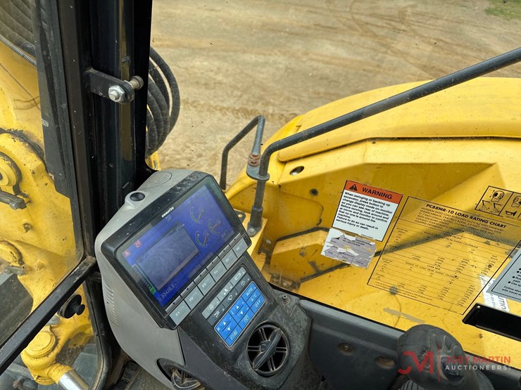 2015-komatsu-pc88mr-10-mini-excavator-image-24