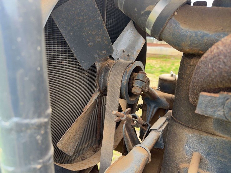farmall-f-20-image-26
