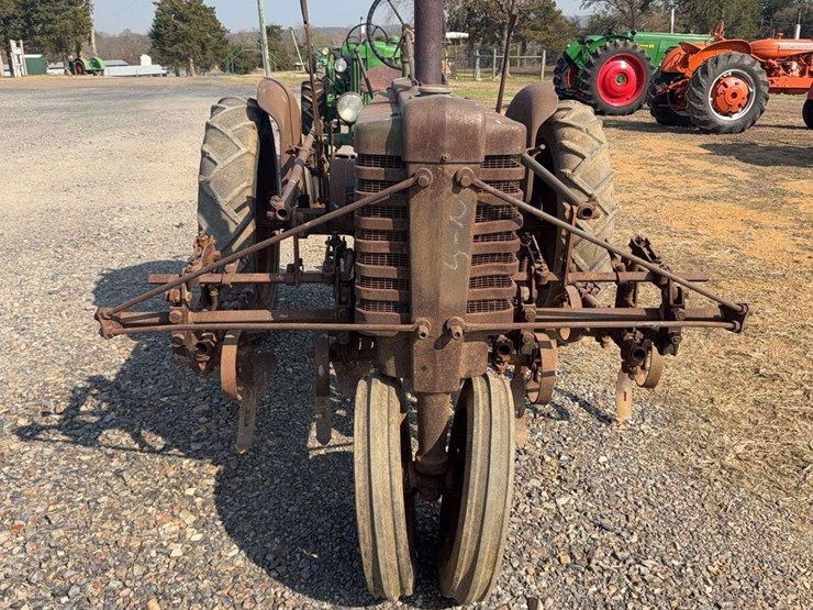 john-deere-h-image-9