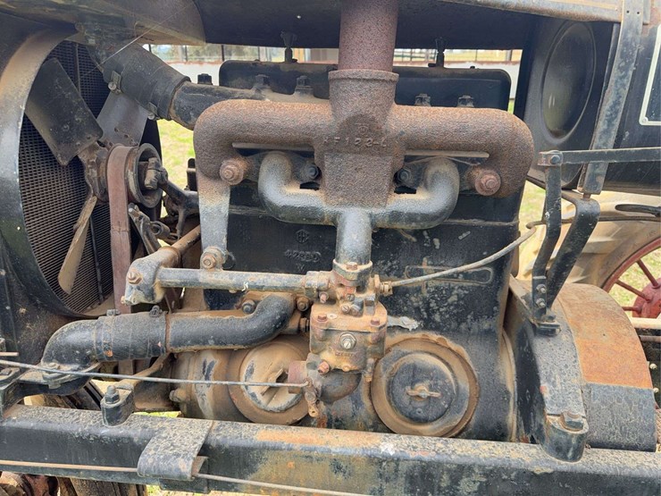 farmall-f-20-image-23