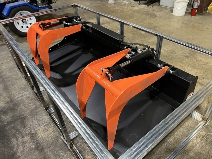 2026-pabreak-rgb240-grapple-bucket-image-2