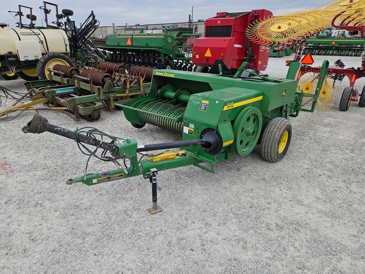 2021-john-deere-348-image-10