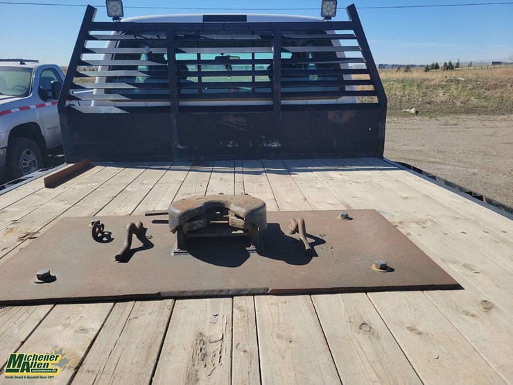 2006-ford-f450-image-38
