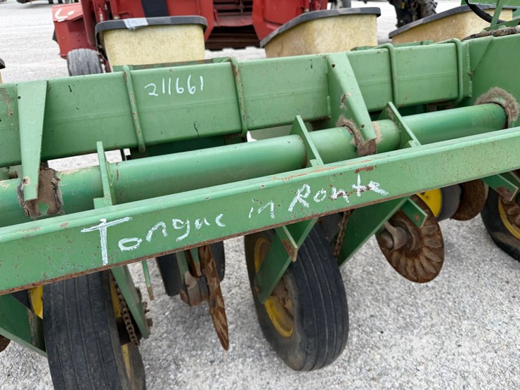 john-deere-7000-image-3
