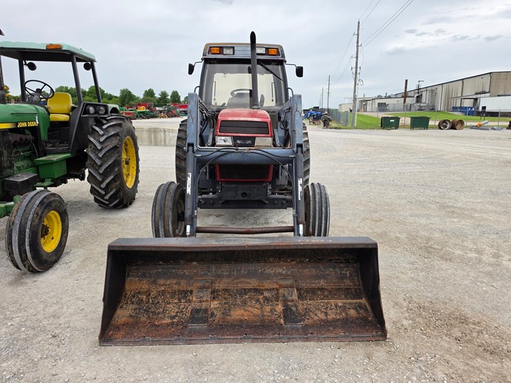 1992-case-ih-5120-image-2