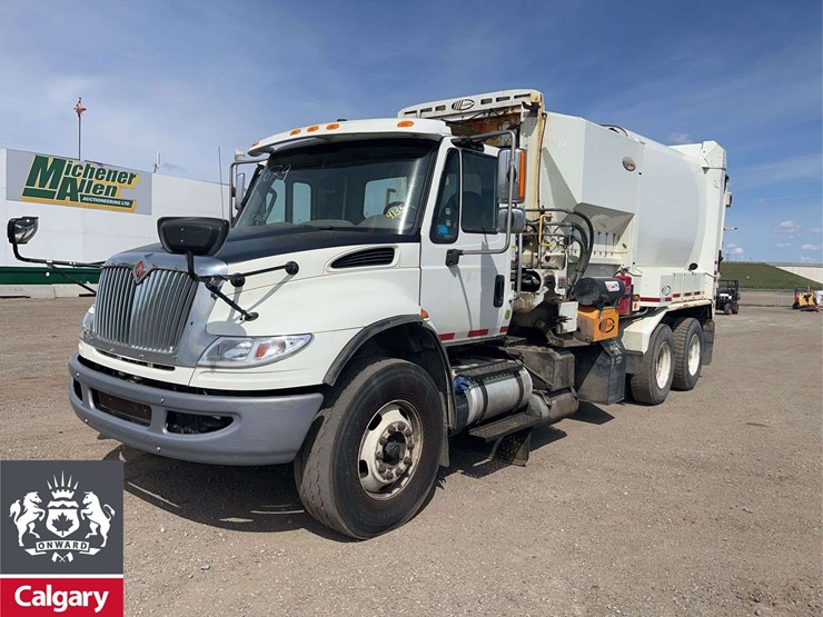 2016-international-workstar-7400-image-1