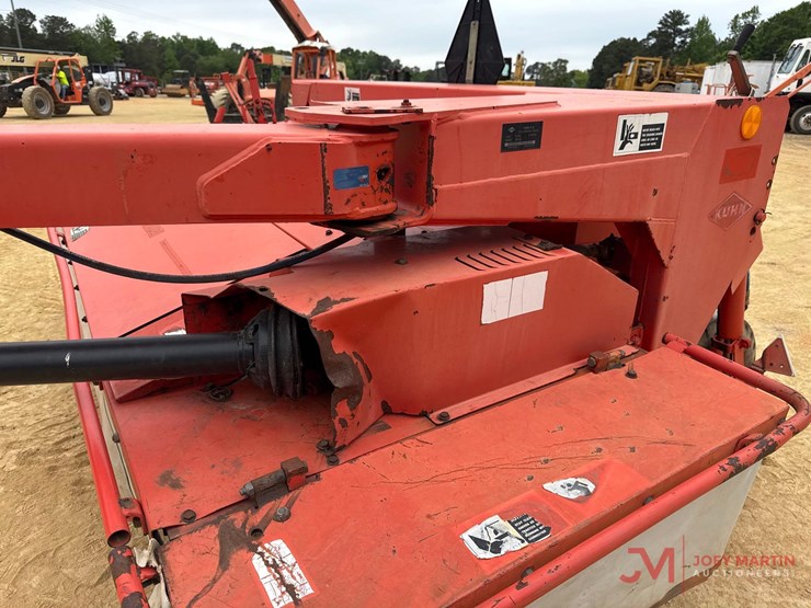 kuhn-fc302-image-5