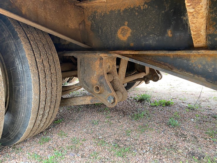 #361-•-2013-towmaster-34'-equipment-tag-trailer-(title-in-delay)-(nitke-yard--mosinee,-wi)-image-13